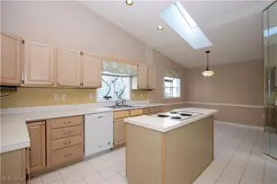 588 Forest Creek Dr, Wooster, OH 44691 - Photo 16