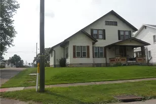 901 N 6th St, Cambridge, OH 43725 - Photo 1