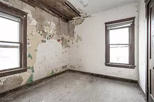 13819 Northfield Ave, East Cleveland, OH 44112 - Photo 24