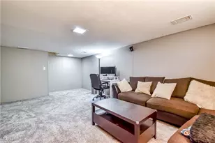 19520 Harsax Ave, Loveland, OH 44135 - Photo 34