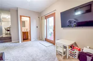 19520 Harsax Ave, Loveland, OH 44135 - Photo 16