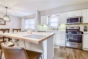 19520 Harsax Ave, Loveland, OH 44135 - Photo 12