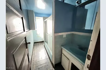 1629 Elberon Avenue, East Cleveland, OH 44112 - Photo 14