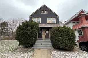 1629 Elberon Ave, East Cleveland, OH 44112 - Photo 2