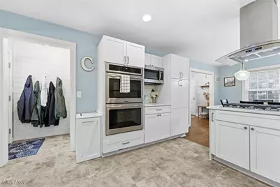 720 Knoll Street SE, North Canton, OH 44709 - Photo 14