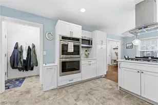 720 Knoll St SE, North Canton, OH 44709 - Photo 14