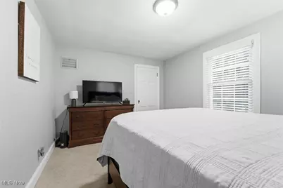 720 Knoll Street SE, North Canton, OH 44709 - Photo 28