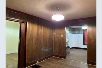 1661 E 93rd Street, Loveland, OH 44106 - Photo 4