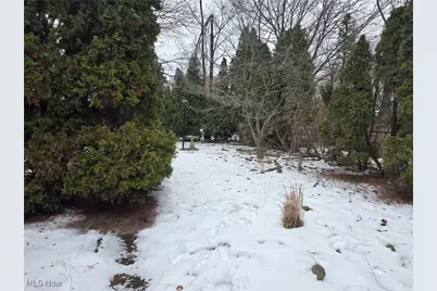 1661 E 93rd Street, Loveland, OH 44106 - Photo 18