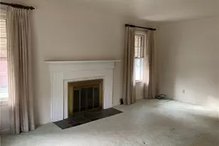 2824 S Meridian Rd, Youngstown, OH 44511 - Photo 2