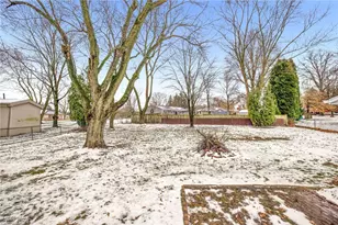 3930 Wadsworth Rd, Barberton, OH 44203 - Photo 4