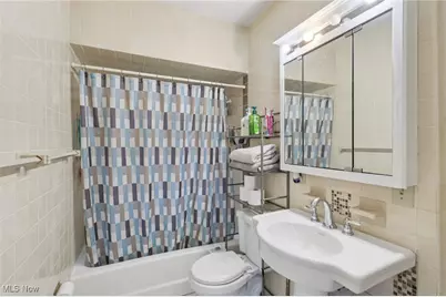 1566 Elbur Avenue, Oakwood, OH 44107 - Photo 24