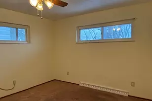 128 Pikeview Rd, Weirton, WV 26062 - Photo 10