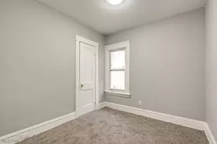 1093 E 147th St, Loveland, OH 44110 - Photo 20