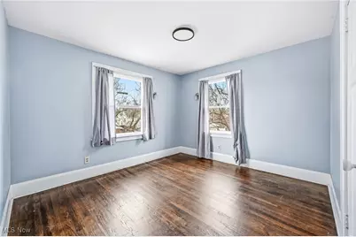 2260 Coronado Avenue, Youngstown, OH 44504 - Photo 14