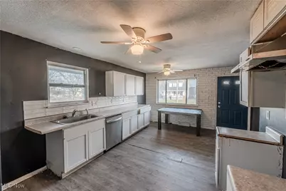 6505 Flowerdale Avenue, Loveland, OH 44144 - Photo 4