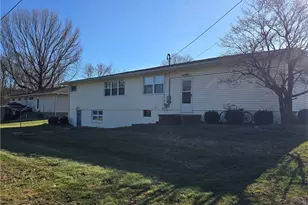 716 E 4th St, West Lafayette, OH 43845 - Photo 30