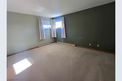 716 E 4th Street, West Lafayette, OH 43845 - Photo 18