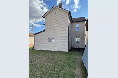 1013 Saint George, East Liverpool, OH 43920 - Photo 2