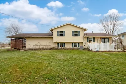 339 Villard Street, Apple Creek, OH 44606 - Photo 32