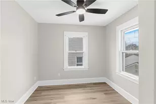170 N Richview Ave, Youngstown, OH 44509 - Photo 10