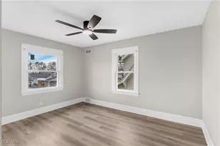 170 N Richview Ave, Youngstown, OH 44509 - Photo 8