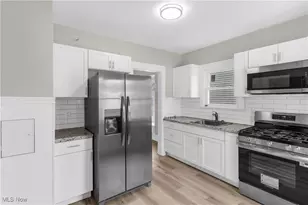 170 N Richview Ave, Youngstown, OH 44509 - Photo 6