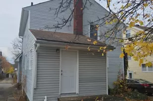 1327 Herberich Ave, Akron, OH 44301 - Photo 12