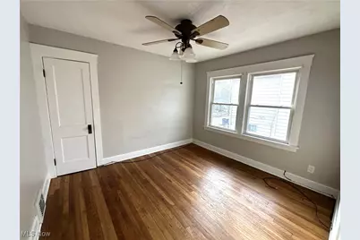 4270 Valley Road #UP, Loveland, OH 44109 - Photo 8