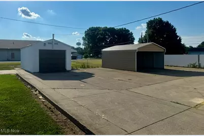 209 Lee Street, Belpre, OH 45714 - Photo 12