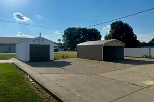 209 Lee St, Belpre, OH 45714 - Photo 12