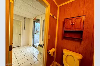 209 Lee Street, Belpre, OH 45714 - Photo 6