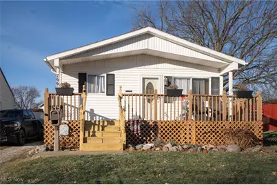 766 Staeger Street, Akron, OH 44306 - Photo 2