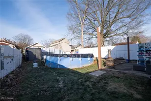 766 Staeger St, Akron, OH 44306 - Photo 24