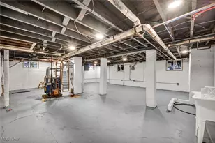 13464 Clifton Blvd, Oakwood, OH 44107 - Photo 34