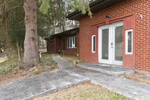1101 47th St, Vienna, WV 26105 - Photo 2