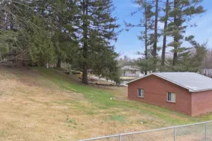 1101 47th St, Vienna, WV 26105 - Photo 36
