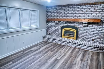 11371 Sagebrush Avenue NE, Uniontown, OH 44685 - Photo 16