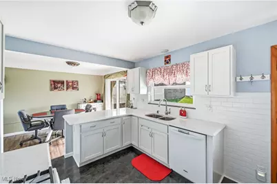 3238 Portland Boulevard, Steubenville, OH 43952 - Photo 8