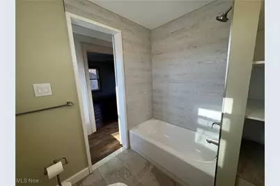 642 Marguerite Avenue, Cuyahoga Falls, OH 44221 - Photo 20