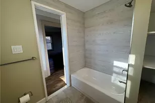 642 Marguerite Ave, Cuyahoga Falls, OH 44221 - Photo 20
