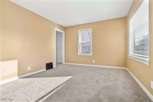 835 E Archwood Ave, Akron, OH 44306 - Photo 8