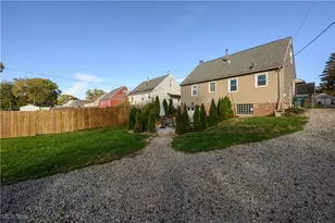 1624 34th St NE, Canton, OH 44714 - Photo 20