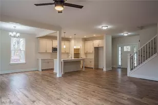 2938 S Hametown Rd, Barberton, OH 44203 - Photo 12