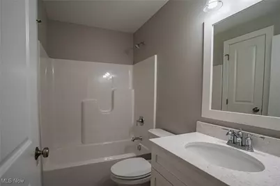 2938 S Hametown Road, Barberton, OH 44203 - Photo 20