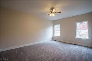 2938 S Hametown Rd, Barberton, OH 44203 - Photo 14