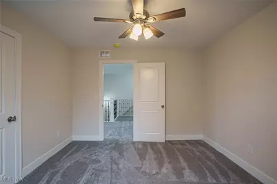 2938 S Hametown Road, Barberton, OH 44203 - Photo 22