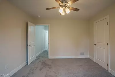 2938 S Hametown Road, Barberton, OH 44203 - Photo 24