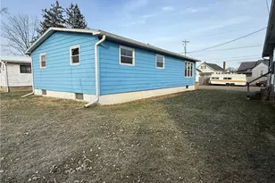 425 E Union Ave, West Lafayette, OH 43845 - Photo 4