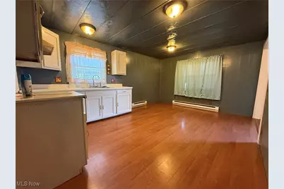 425 E Union Avenue, West Lafayette, OH 43845 - Photo 8